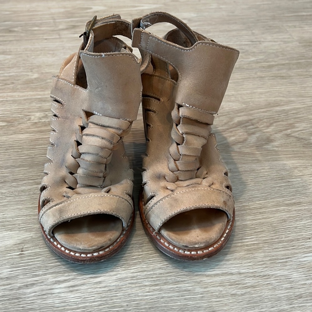 Freebird by Steve Madden leather heeled sandal
